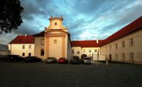Castle Hotel Hradek 21